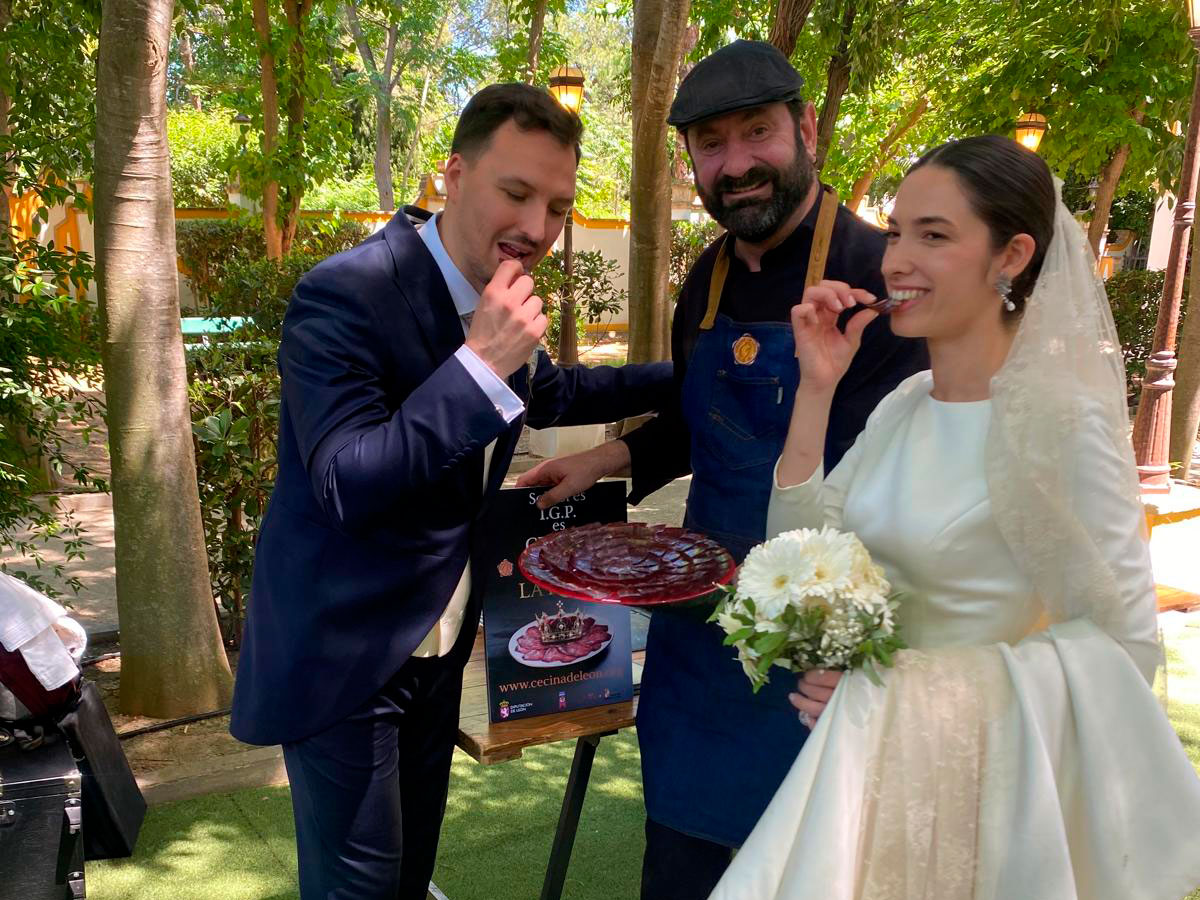 ‘sí quiero’ con Cecina de León